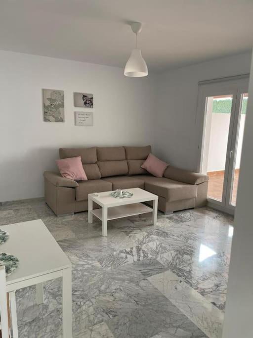 Apartamentos Torremolinos Centro 4 المظهر الخارجي الصورة